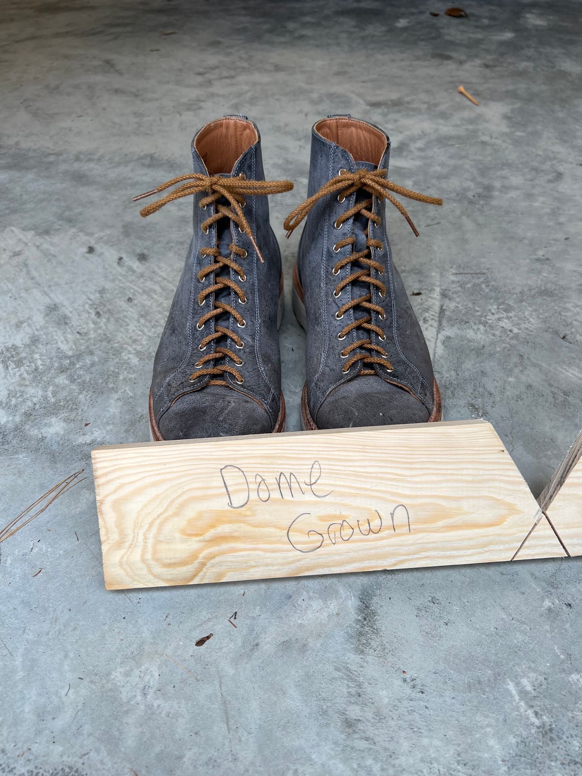 Photo by sampson1980 on November 5, 2023 of the Tricker's x Division Road Super Monkey Boot in C.F. Stead Storm Waxed Kudu.
