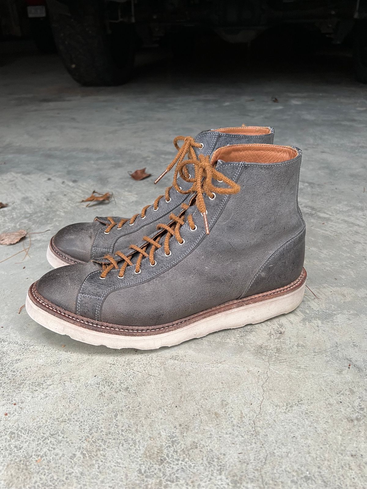 Photo by sampson1980 on December 5, 2023 of the Tricker's x Division Road Super Monkey Boot in C.F. Stead Storm Waxed Kudu.