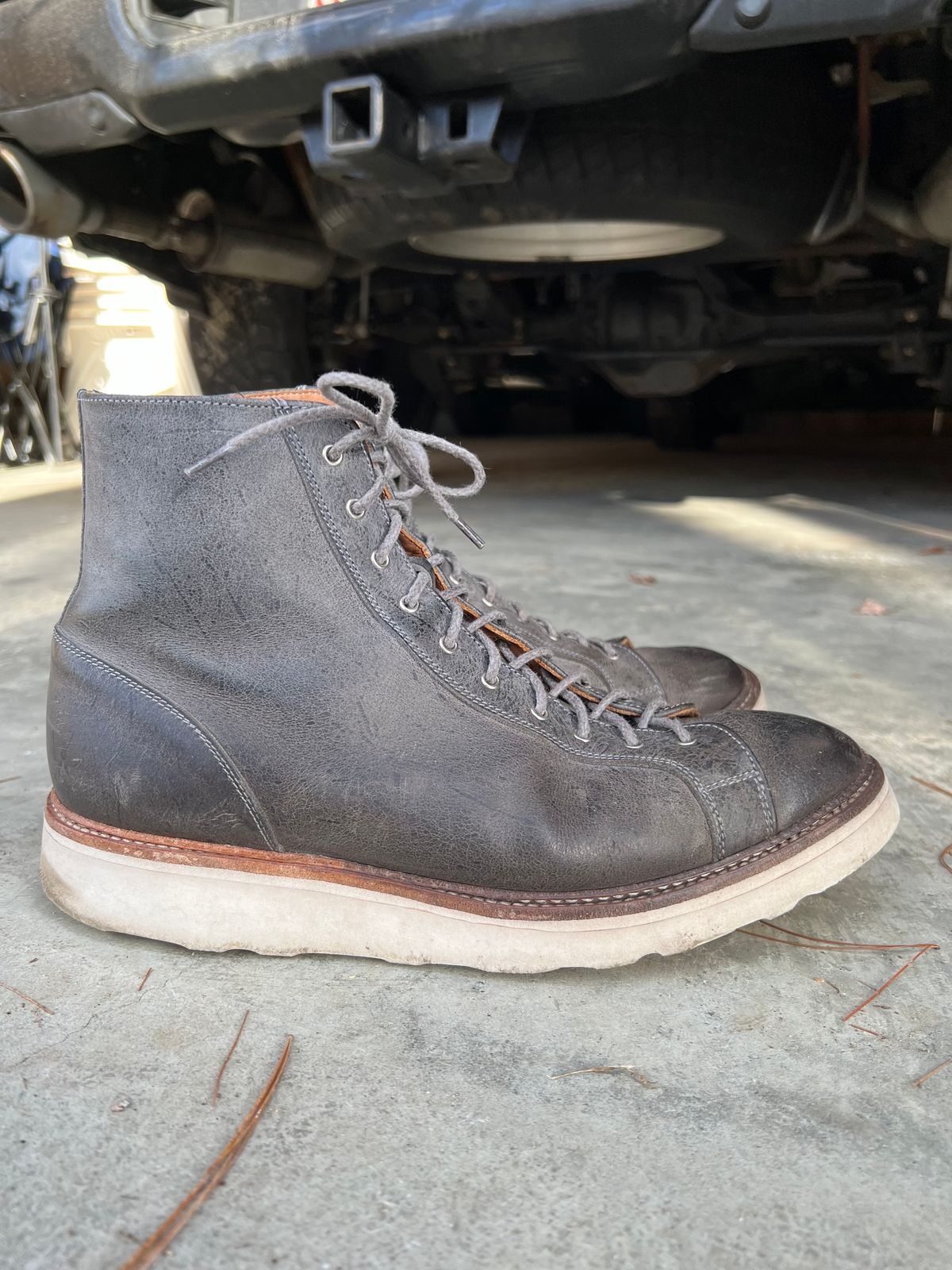 Photo by sampson1980 on March 3, 2024 of the Tricker's x Division Road Super Monkey Boot in C.F. Stead Storm Waxed Kudu.