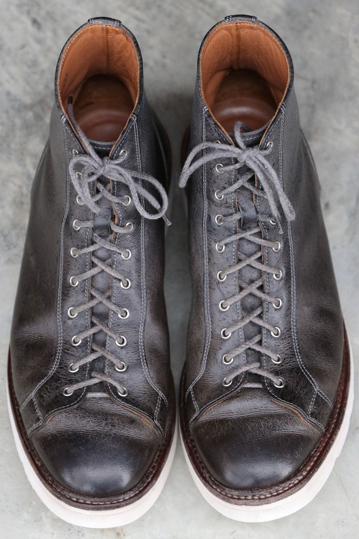 Photo by sampson1980 on April 3, 2024 of the Tricker's x Division Road Super Monkey Boot in C.F. Stead Storm Waxed Kudu.
