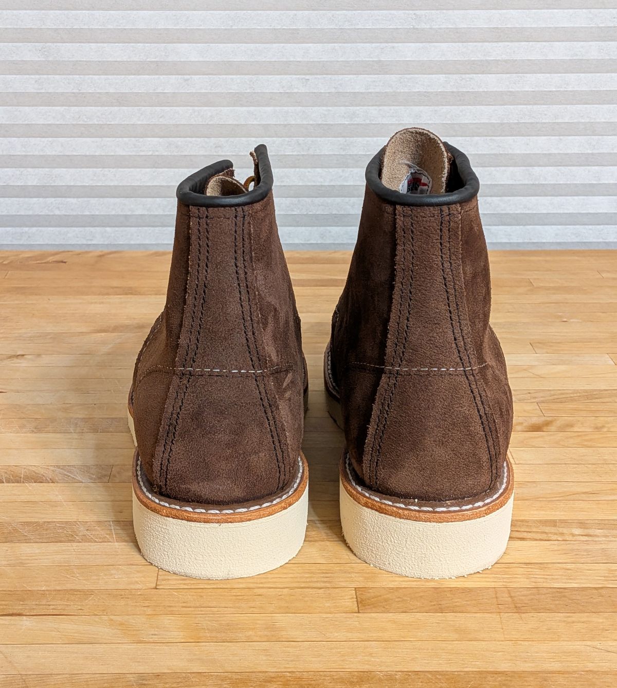 Photo by chilly on October 1, 2025 of the Red Wing 6-Inch Classic Moc in S.B. Foot Chocolate Muleskinner.