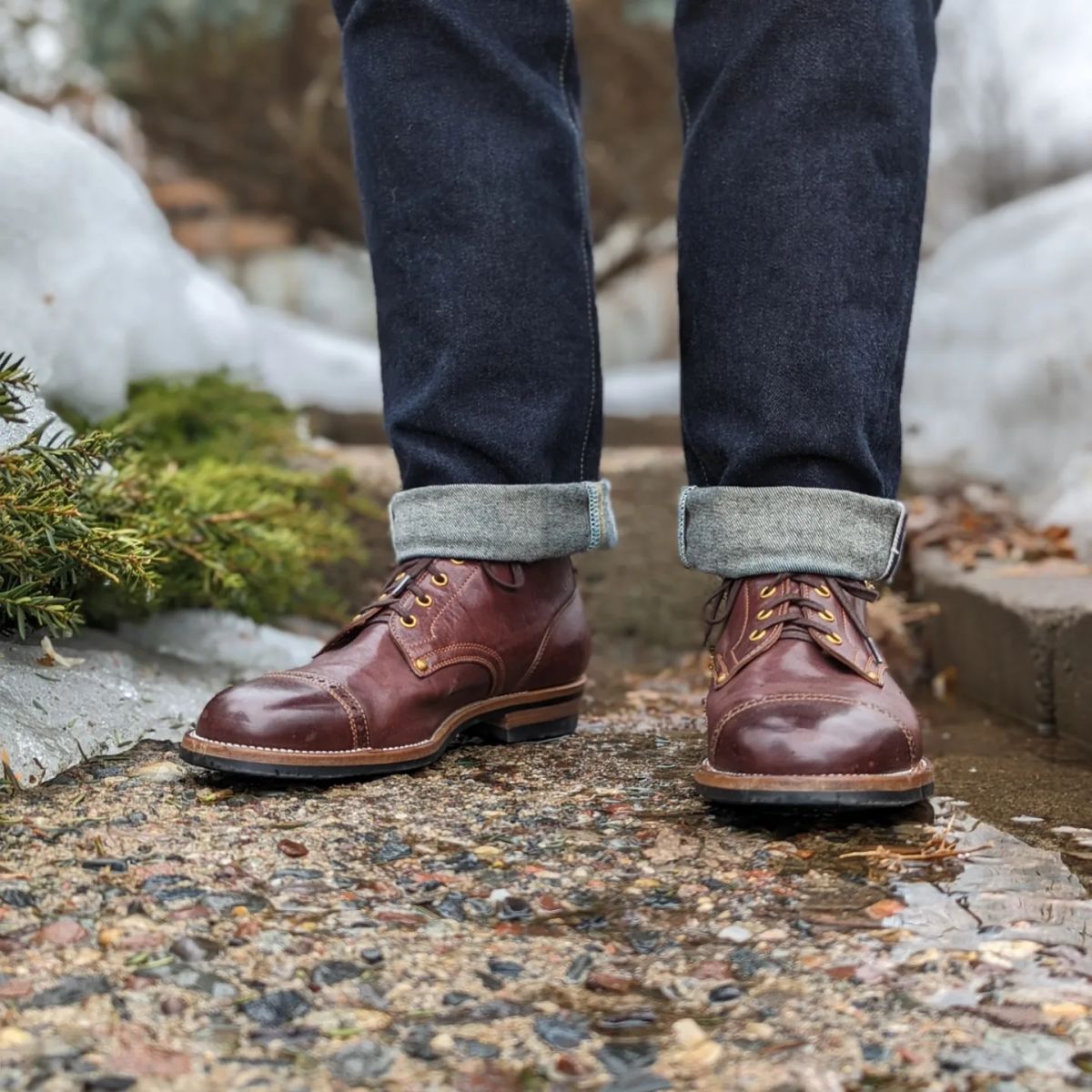 Photo by chilly_chonka on April 6, 2023 of the Iron Boots The Chosen One in Maryam Burgundy Factory Dyed Horsehide.