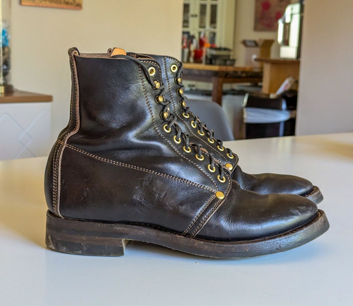 Photo by chilly_chonka on September 25, 2024 of the Unsung U 22-1 Slog Boot in Wickett & Craig Natural Veg Tan Overdyed Black.