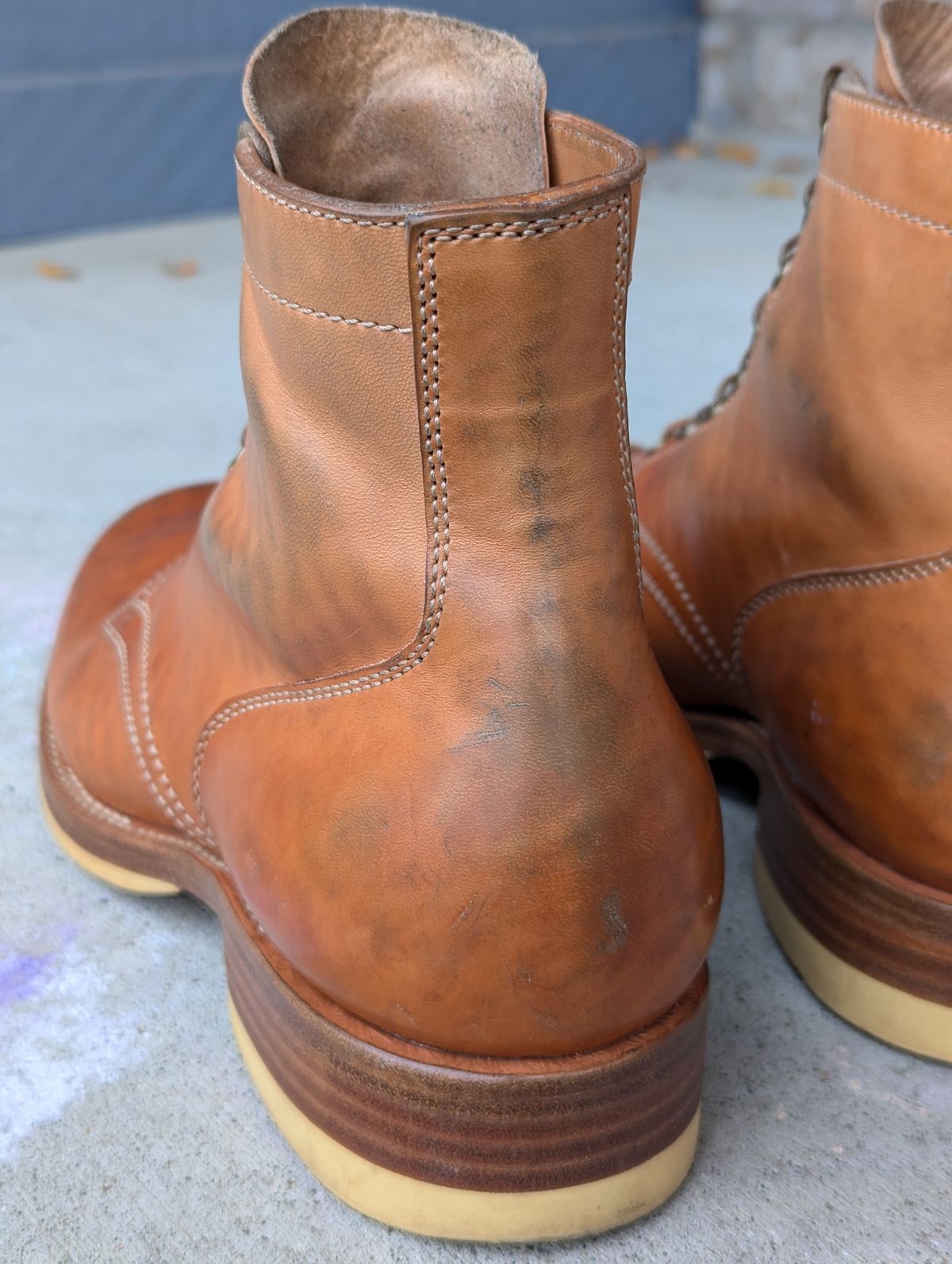 Photo by chilly on November 3, 2024 of the Flame Panda Service Boot in Maryam Natural Horsebutt.