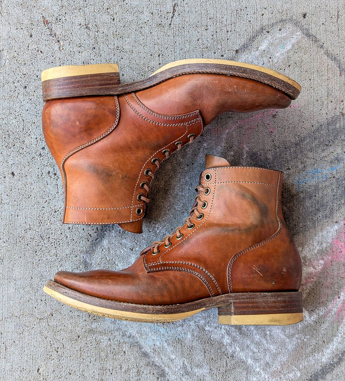 Photo by chilly on March 1, 2025 of the Flame Panda Service Boot in Maryam Natural Horsebutt.