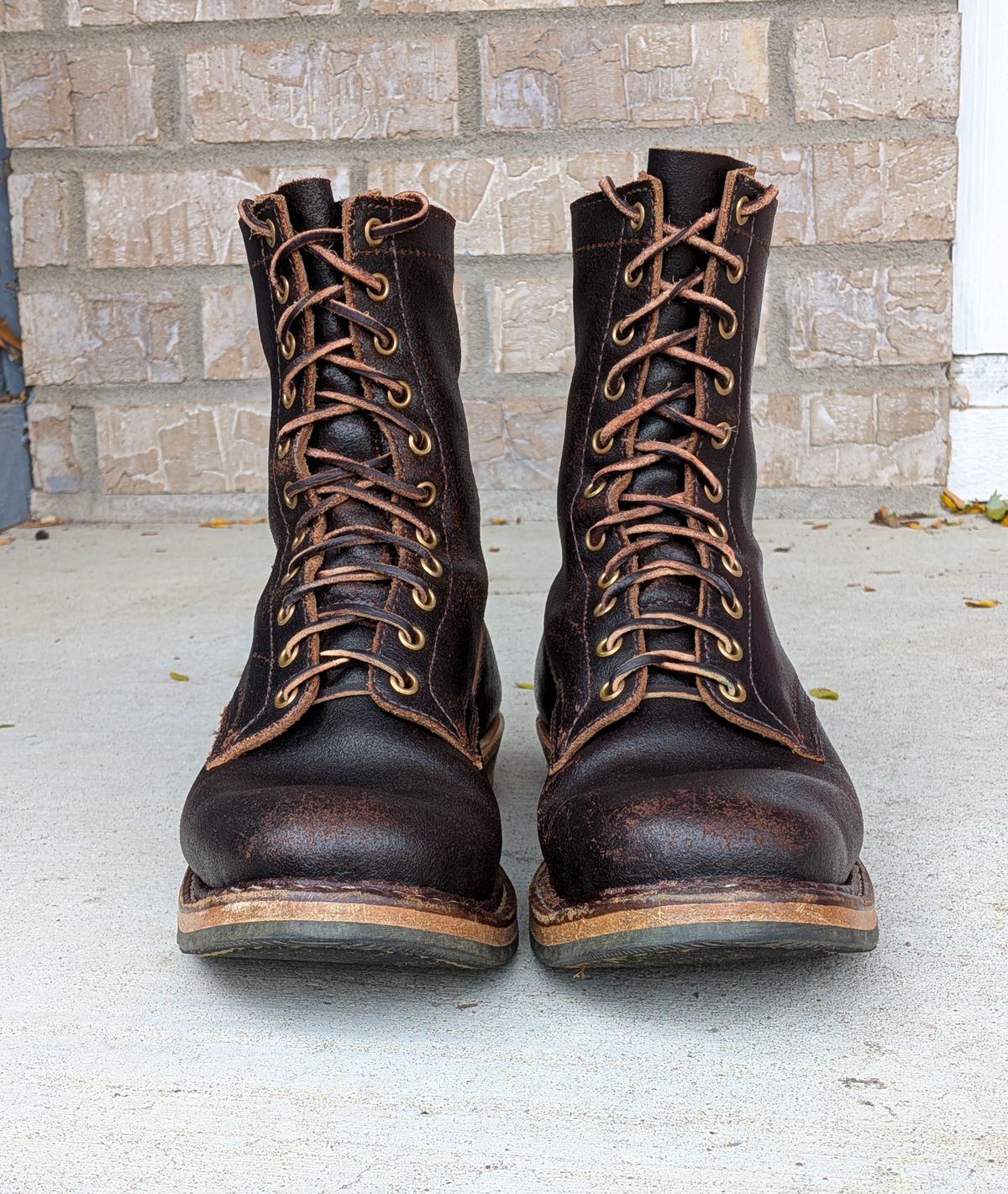 Photo by chilly on November 2, 2025 of the White's Farmer/Rancher in Horween Brown Waxed Flesh.