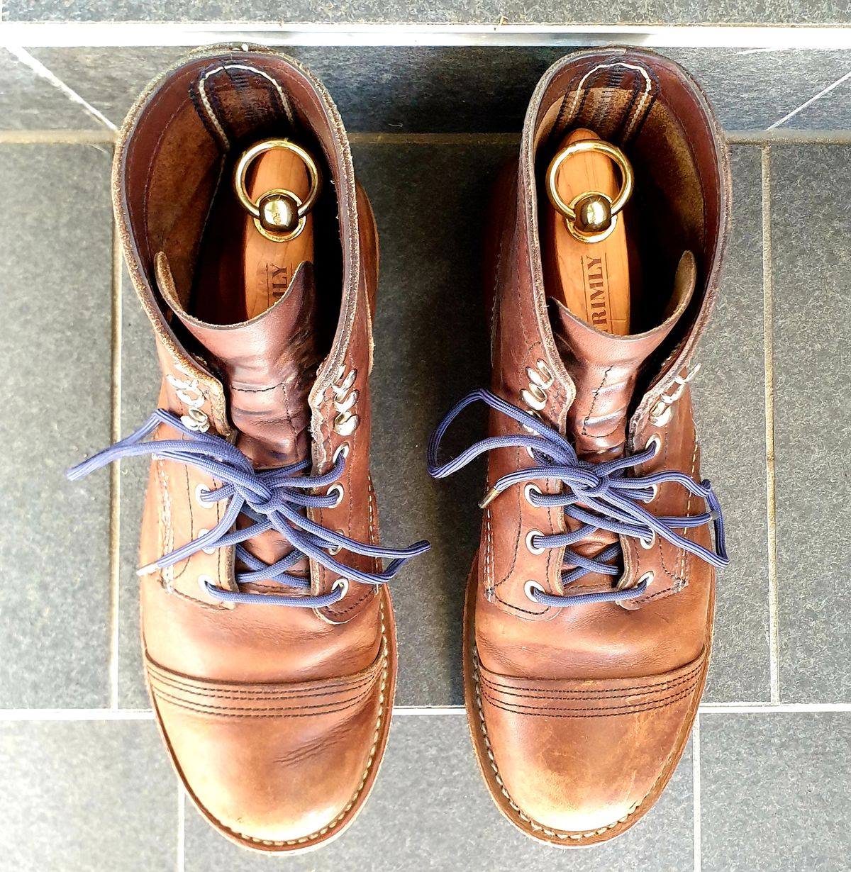 Photo by Dented_scratched_and_scarred on February 1, 2023 of the Red Wing Iron Ranger in S.B. Foot Amber Harness.