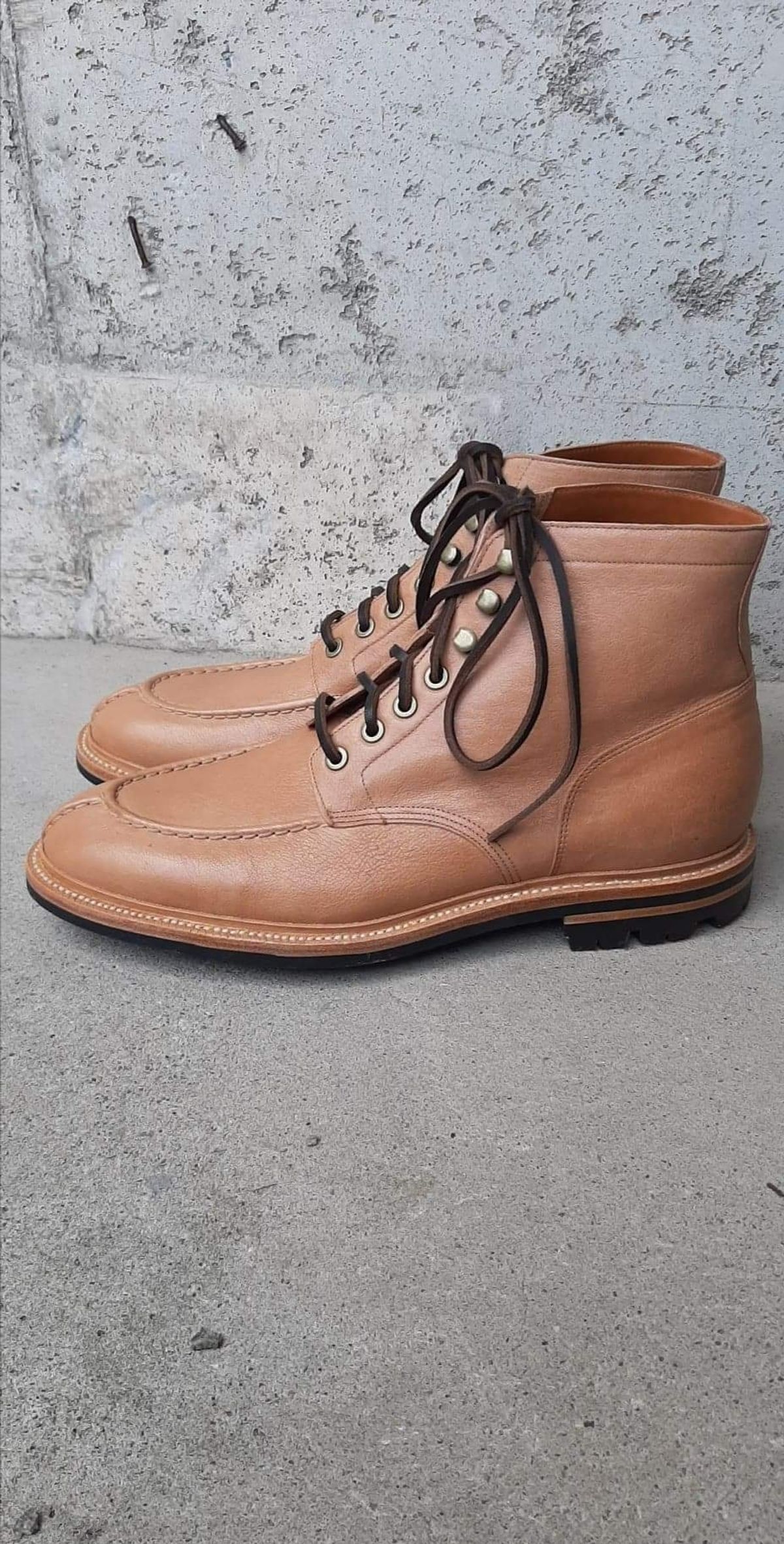 Photo by fjaagewaage on October 3, 2022 of the Grant Stone Ottawa Boot in Incas Natural Kangaroo.