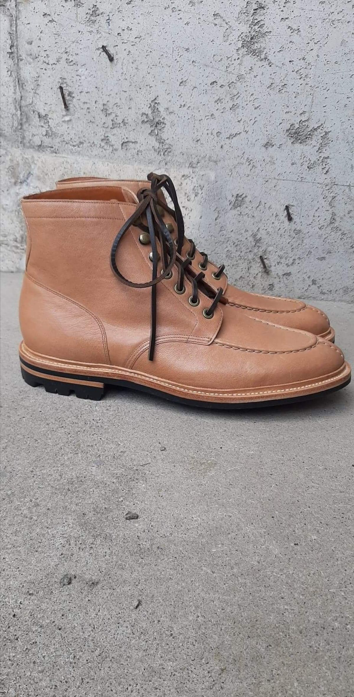 Photo by fjaagewaage on October 3, 2022 of the Grant Stone Ottawa Boot in Incas Natural Kangaroo.