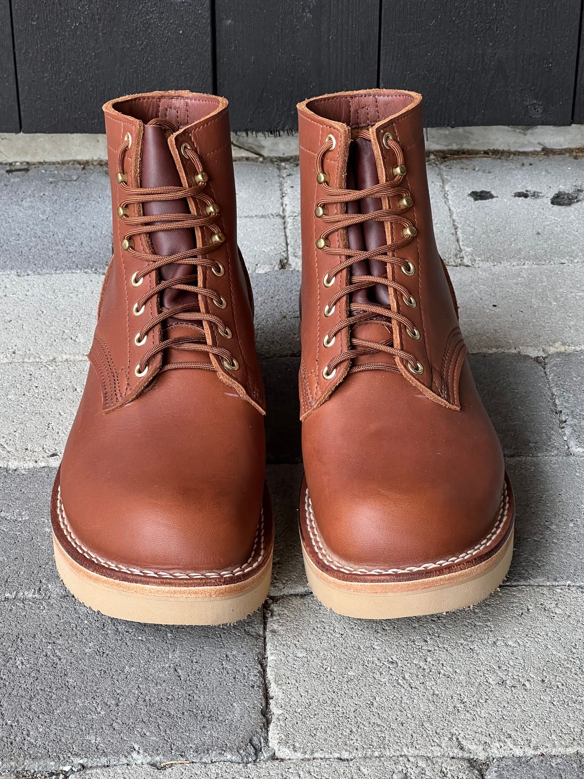 Photo by fjaagewaage on October 1, 2023 of the Nicks Traveler in Seidel 1964 Brown.