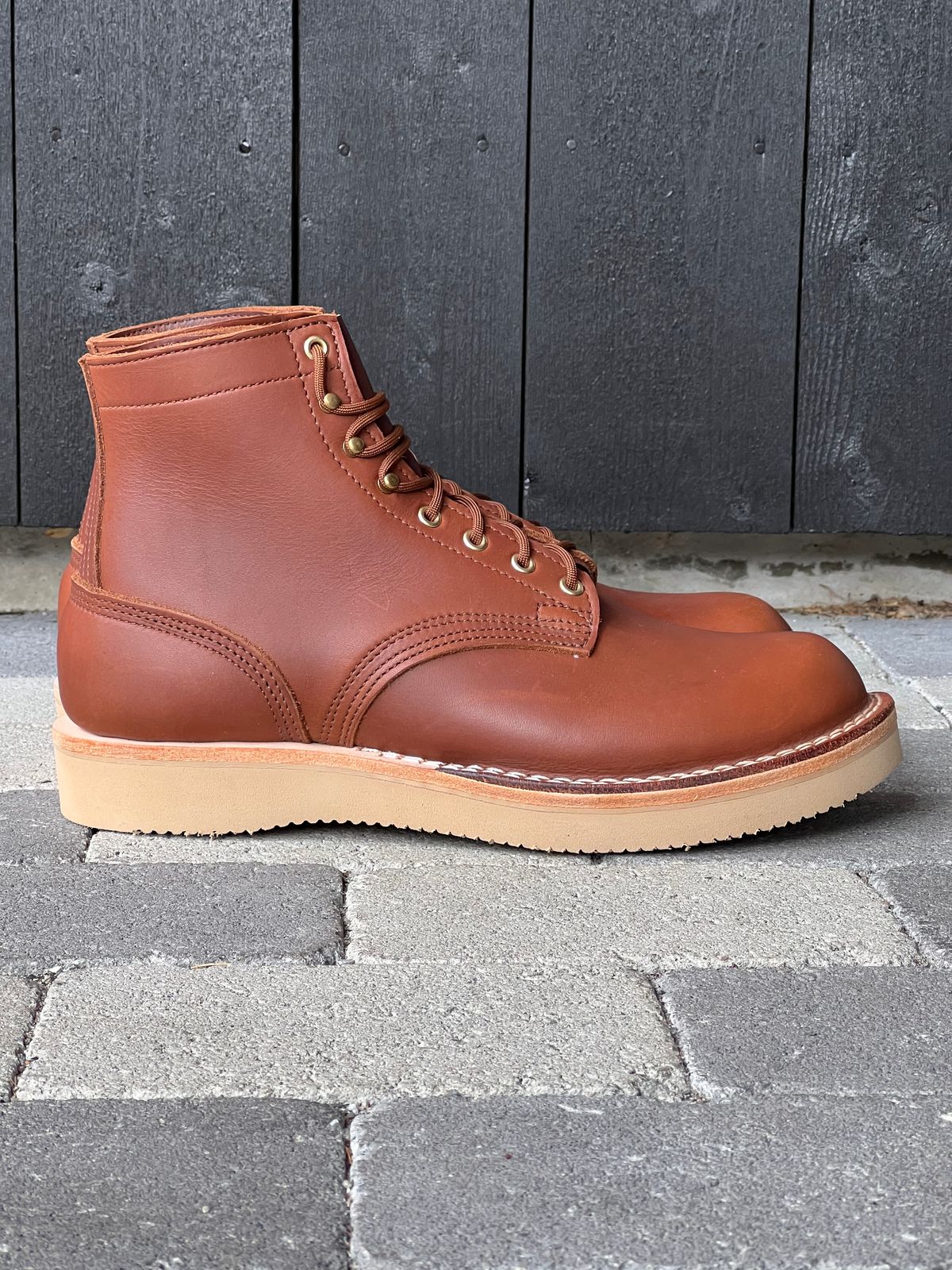 Photo by fjaagewaage on October 1, 2023 of the Nicks Traveler in Seidel 1964 Brown.