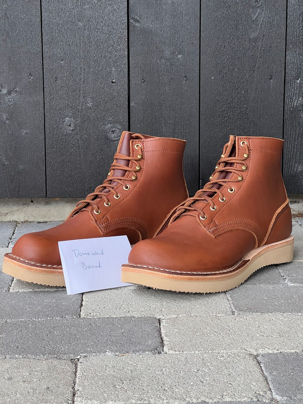Photo by fjaagewaage on October 1, 2023 of the Nicks Traveler in Seidel 1964 Brown.