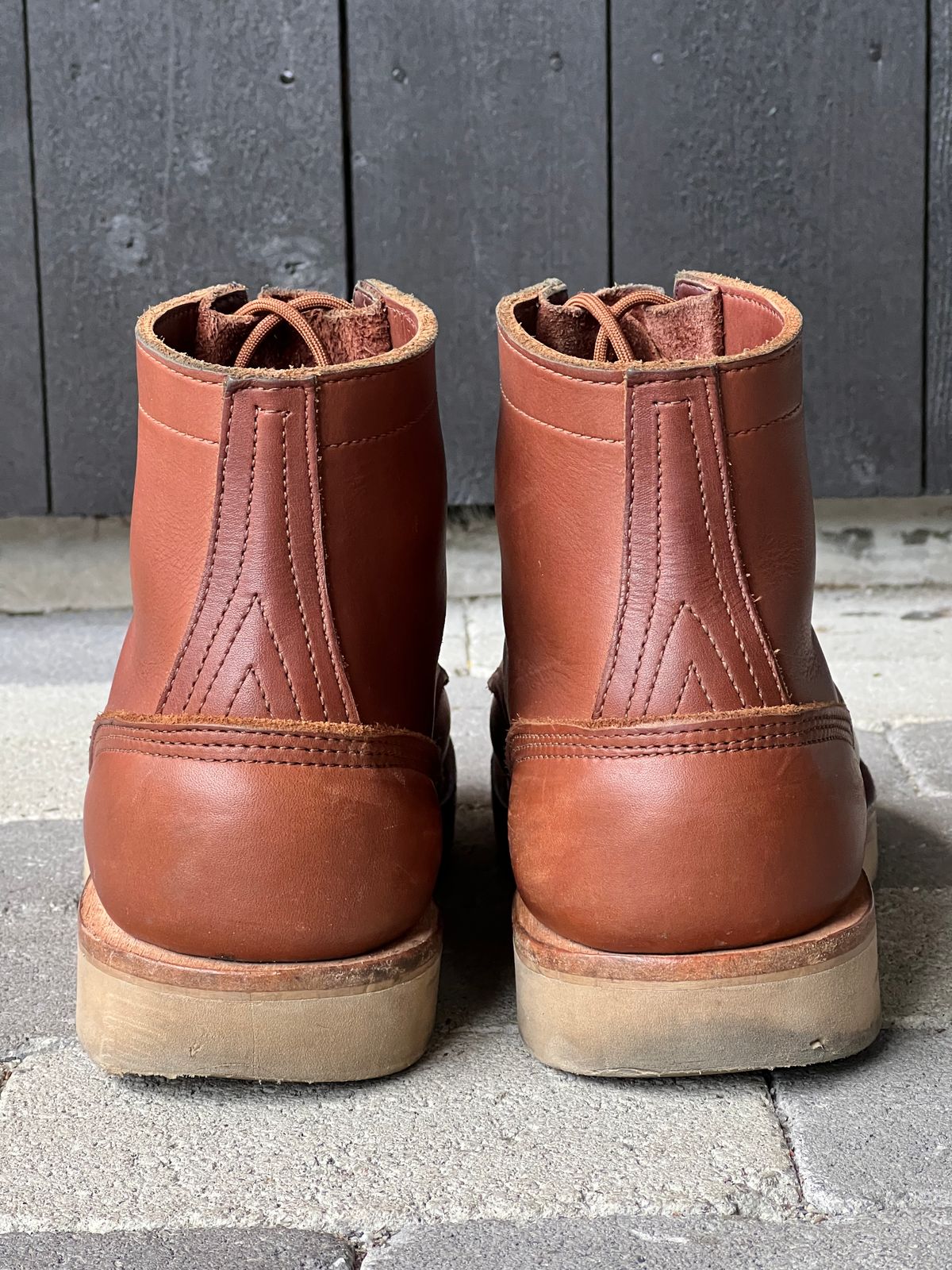 Photo by fjaagewaage on December 3, 2023 of the Nicks Traveler in Seidel 1964 Brown.