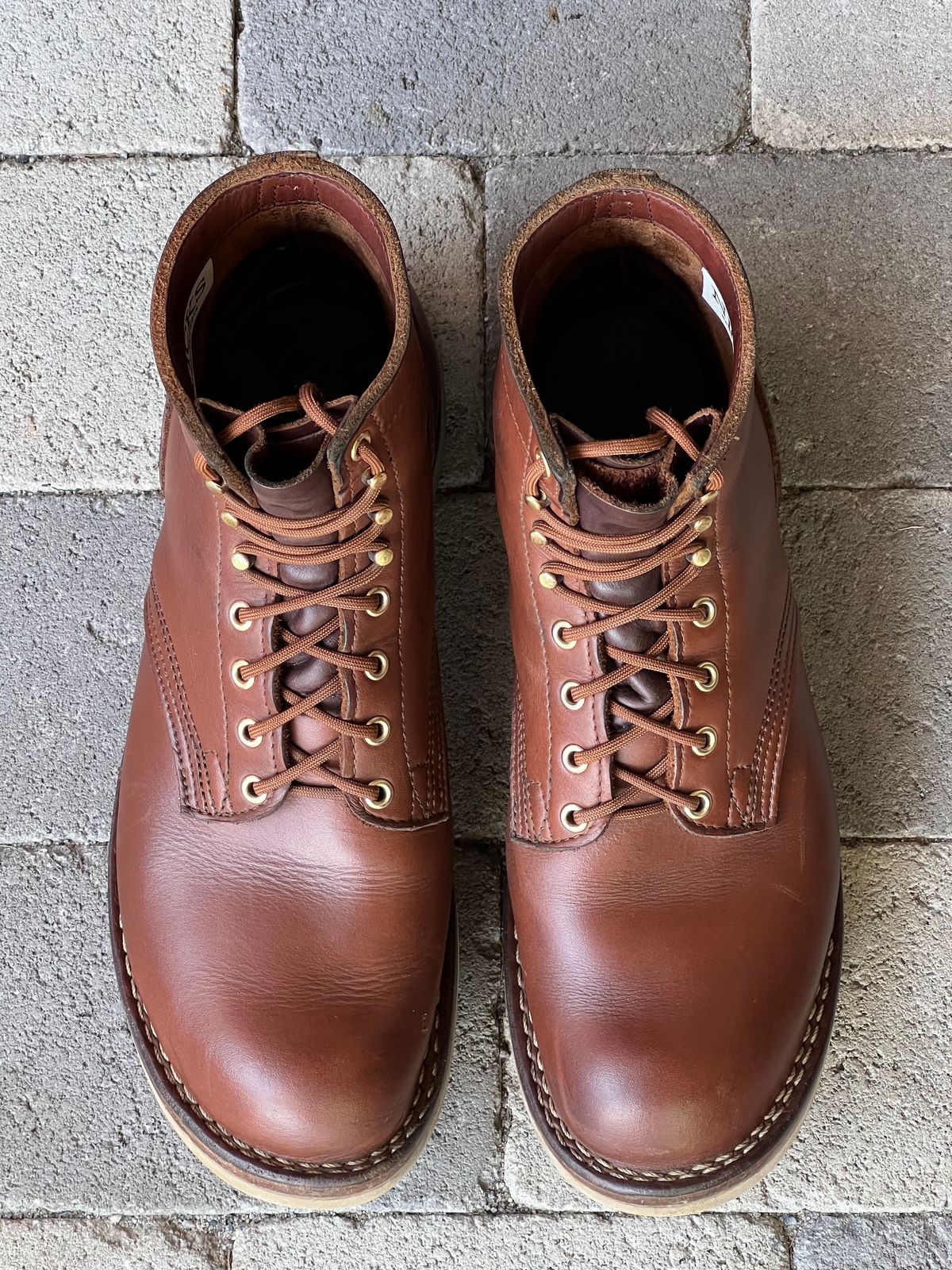 Photo by fjaagewaage on April 3, 2024 of the Nicks Traveler in Seidel 1964 Brown.