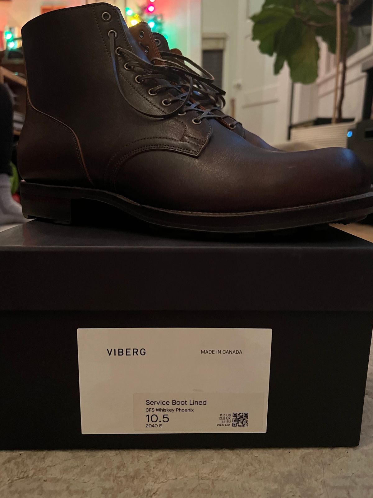 Photo by Drover_Shy on December 7, 2023 of the Viberg Service Boot in C.F. Stead Whiskey Phoenix.