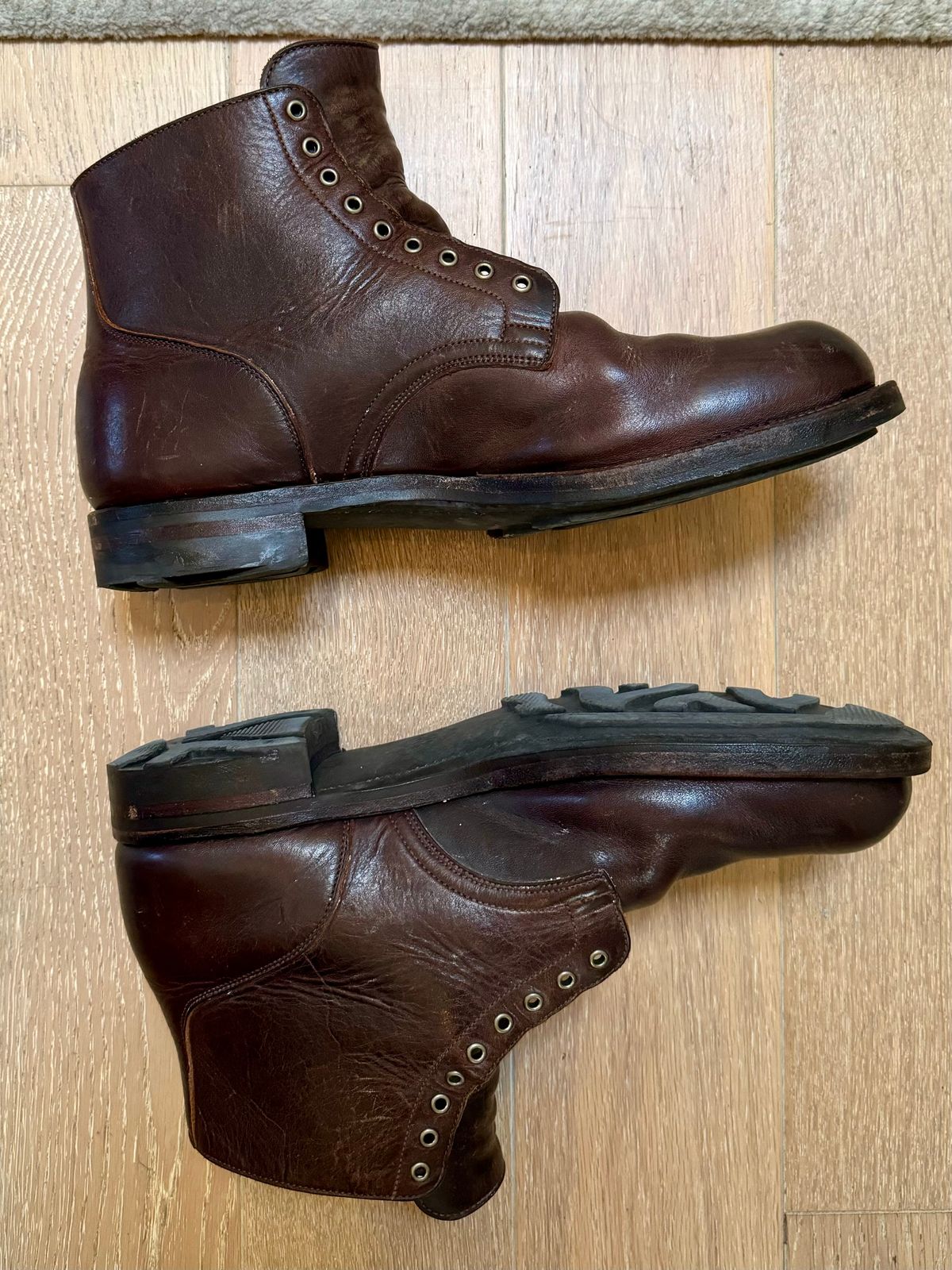 Photo by Drover_Shy on March 14, 2024 of the Viberg Service Boot in C.F. Stead Whiskey Phoenix.