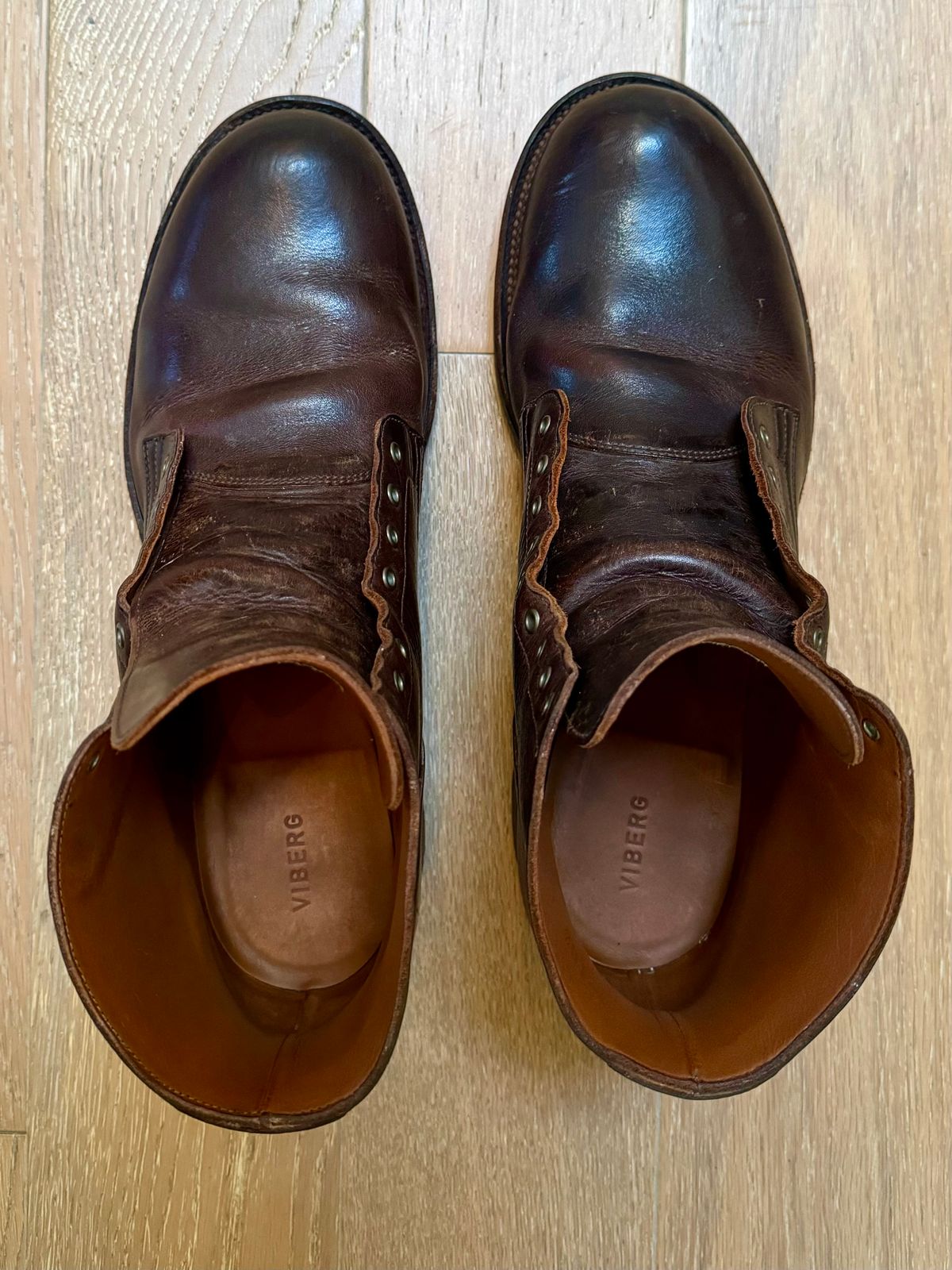 Photo by Drover_Shy on March 14, 2024 of the Viberg Service Boot in C.F. Stead Whiskey Phoenix.