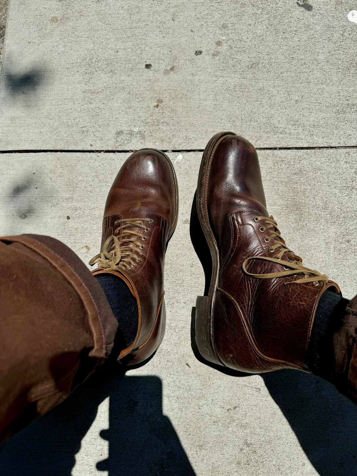 Photo by Drover_Shy on July 8, 2024 of the Viberg Service Boot in C.F. Stead Whiskey Phoenix.