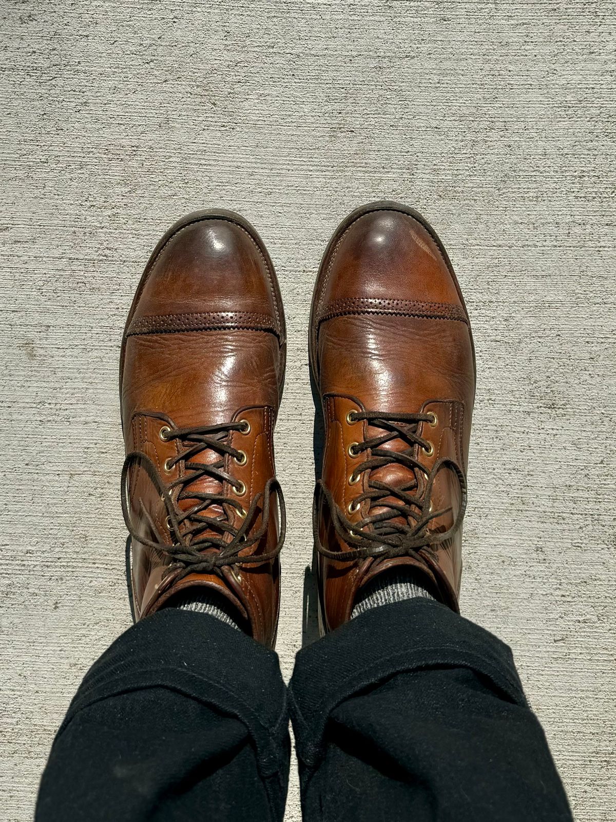 Photo by Drover_Shy on February 14, 2024 of the Viberg Service Boot in Horween Coconut Dublin.