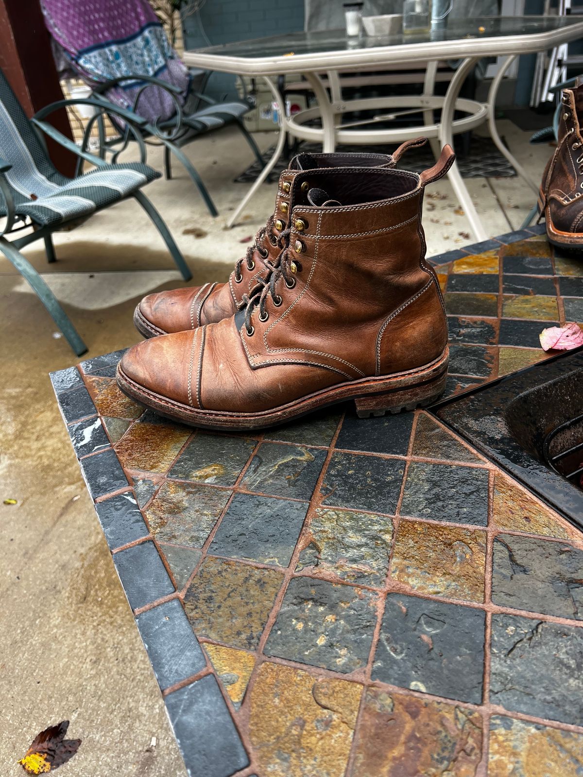 Photo by pillar13 on September 24, 2023 of the Blkbrd Shoemaker Dixon Cap Toe Derby Boot in Horween Natural Chromexcel.