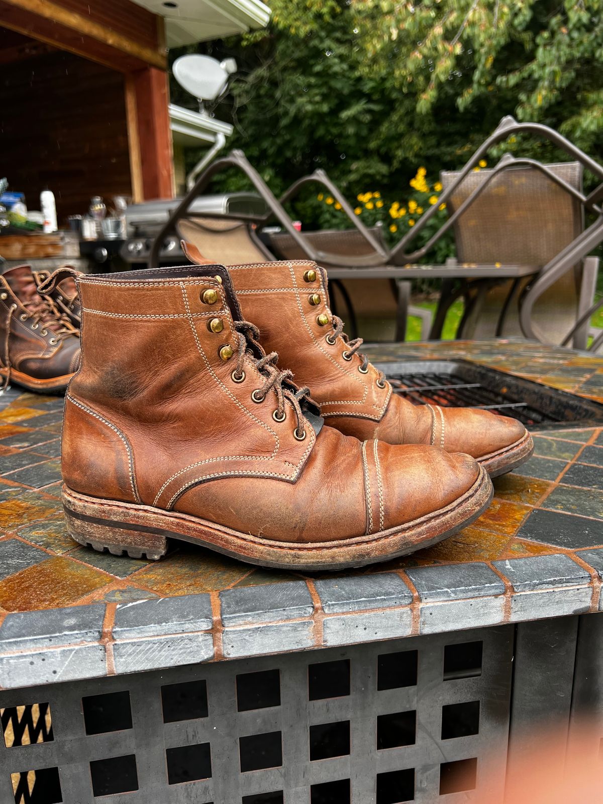 Photo by pillar13 on September 24, 2023 of the Blkbrd Shoemaker Dixon Cap Toe Derby Boot in Horween Natural Chromexcel.