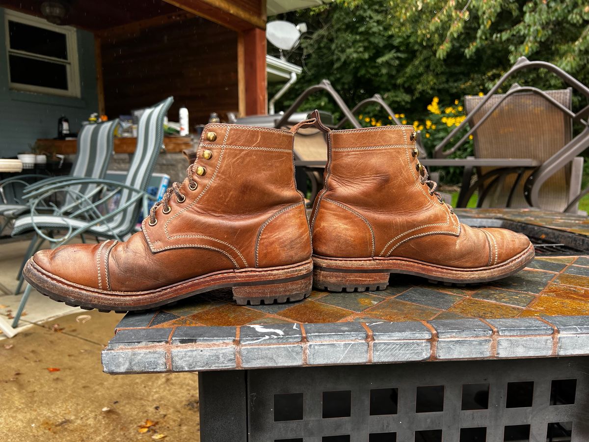 Photo by pillar13 on September 24, 2023 of the Blkbrd Shoemaker Dixon Cap Toe Derby Boot in Horween Natural Chromexcel.