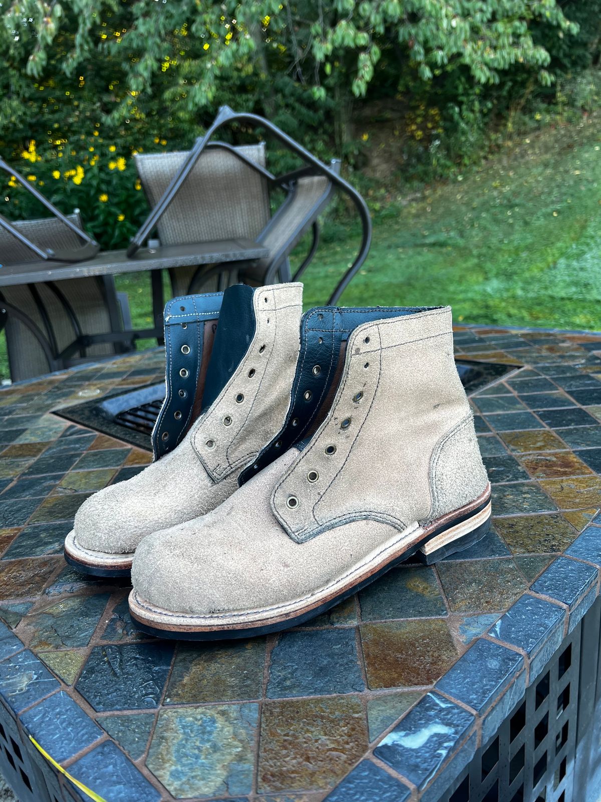 Photo by pillar13 on October 1, 2023 of the Self-Made Unknown Model in Roughout Treated Essex.