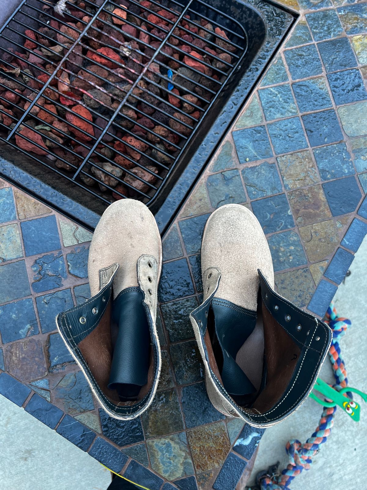 Photo by pillar13 on October 1, 2023 of the Self-Made Unknown Model in Roughout Treated Essex.