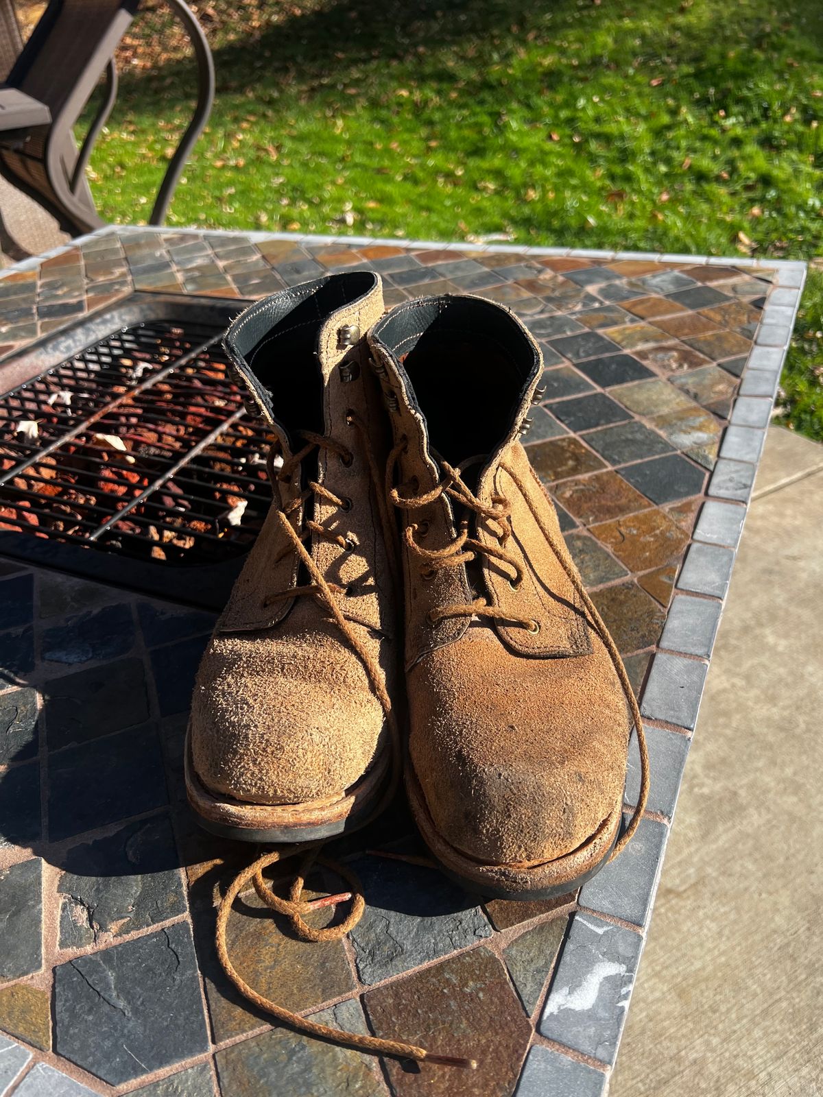 Photo by pillar13 on November 3, 2023 of the Self-Made Unknown Model in Roughout Treated Essex.