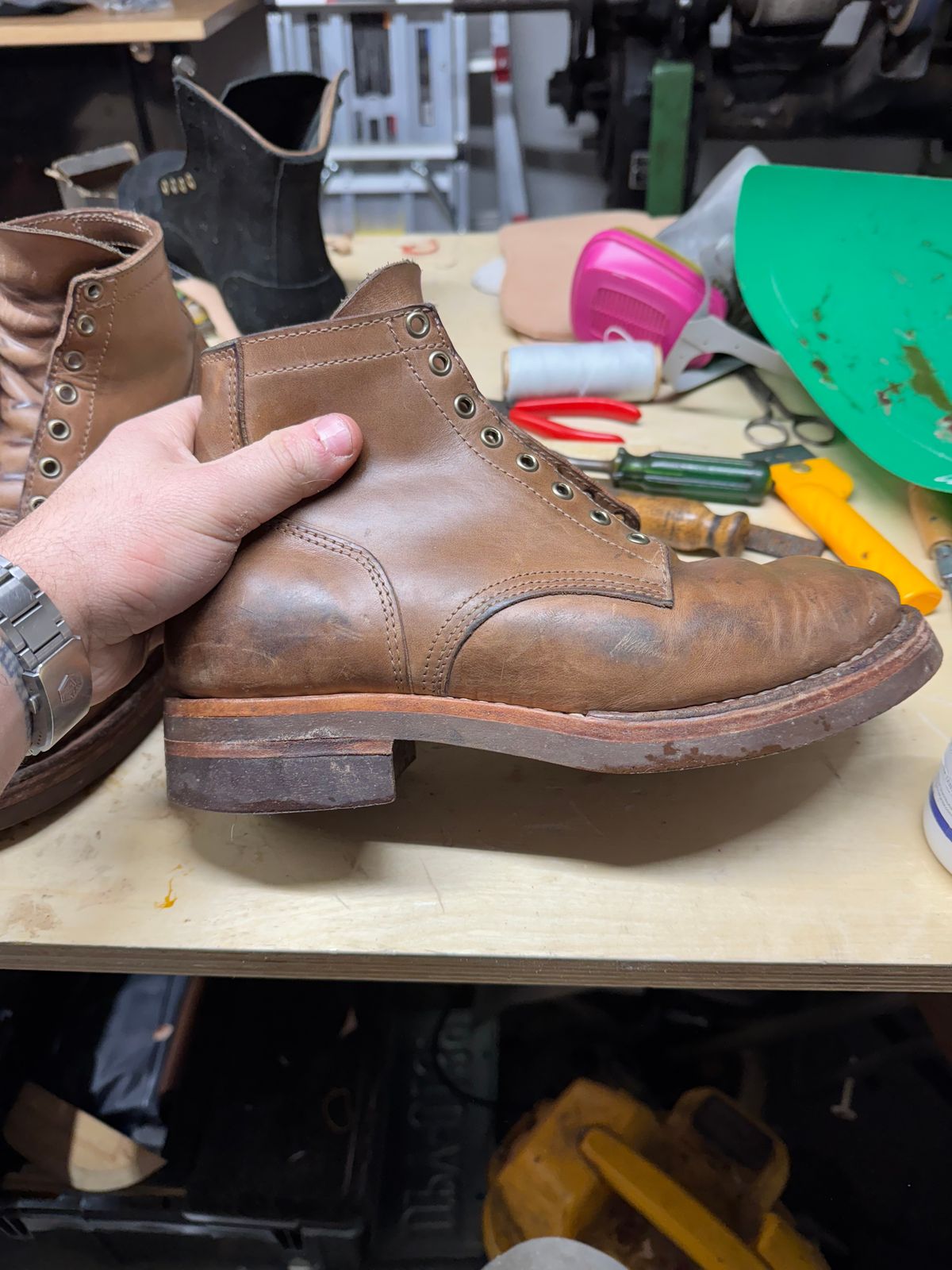 Photo by pillar13 on December 23, 2024 of the Self-Made Service Boot in Horween Natural Chromexcel.
