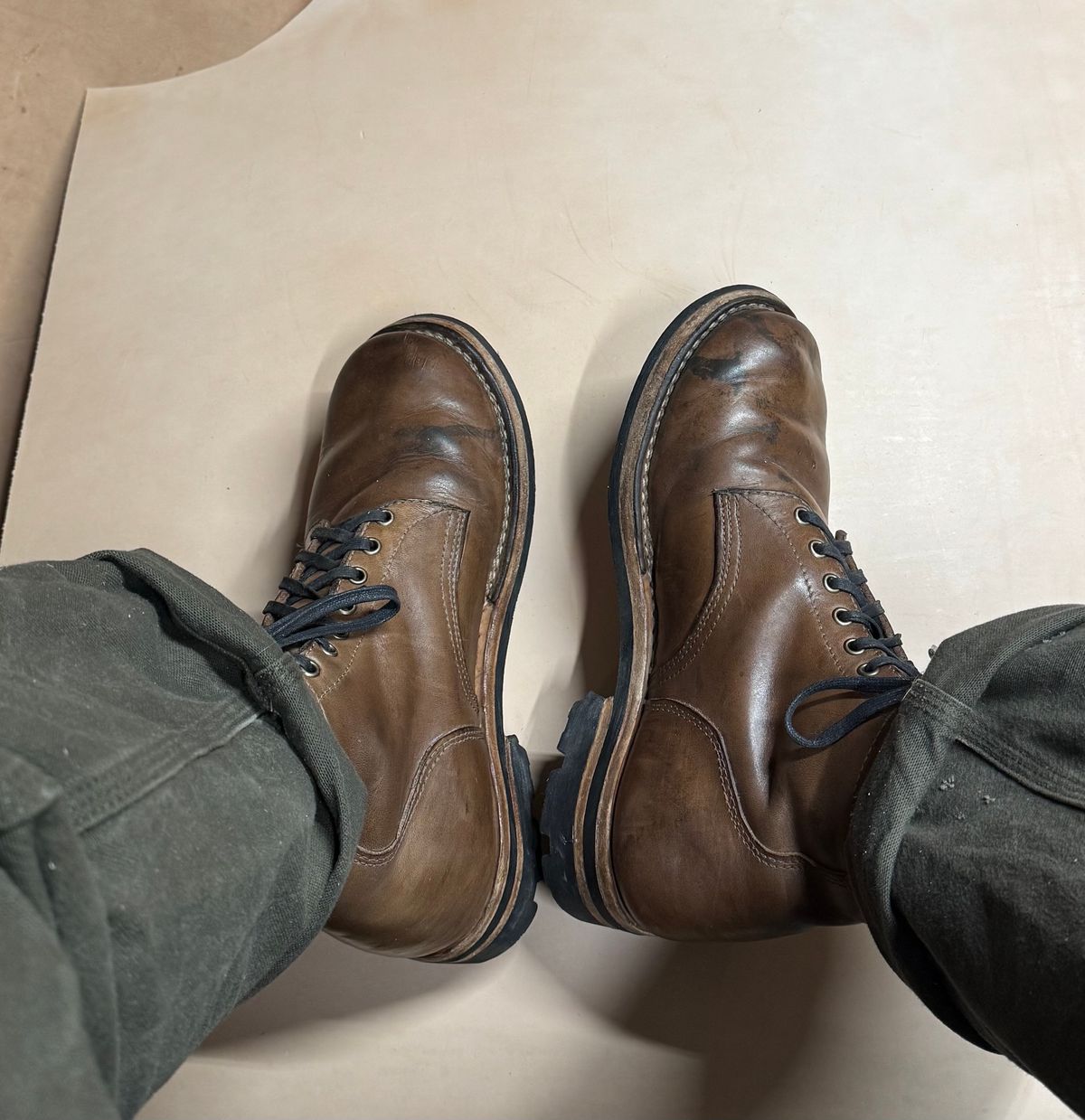 Photo by pillar13 on March 2, 2025 of the Self-Made Service Boot in Horween Natural Chromexcel.