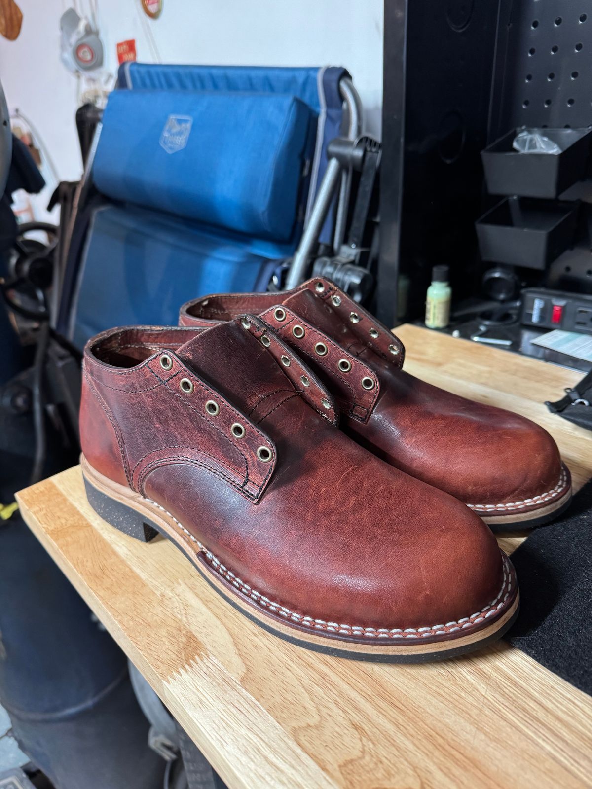 Photo by pillar13 on January 4, 2025 of the Self-Made Derby Shoe in Gallun Cinnamon Horsebutt.