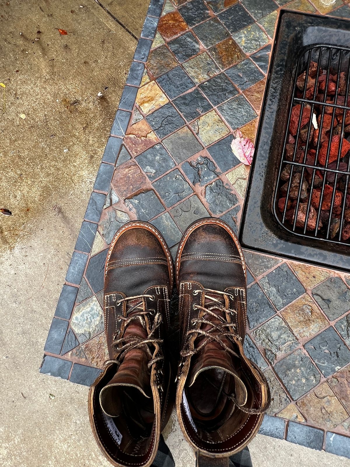 Photo by pillar13 on September 24, 2023 of the Truman Service Boot in Horween Java Waxed Flesh.