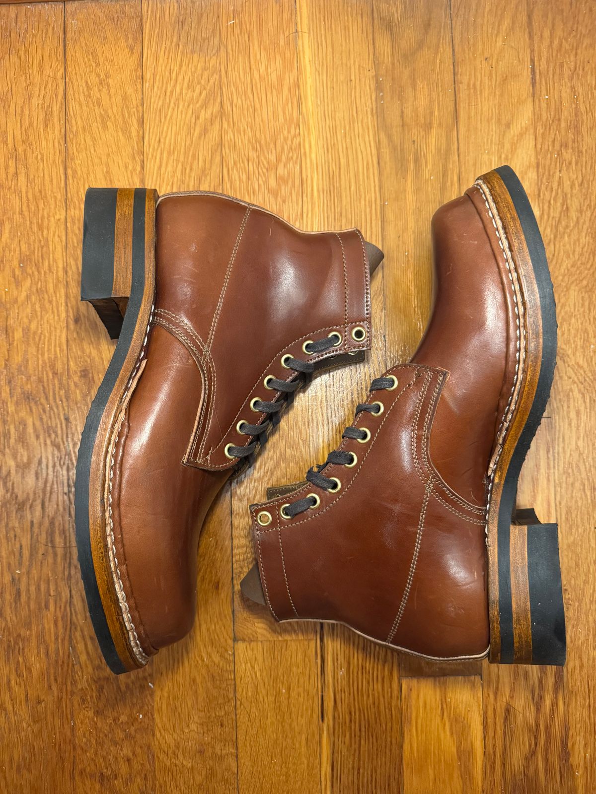 Photo by pillar13 on October 1, 2025 of the Self-Made Derby Boot in Maryam Macchiato TPR Horsebutt.