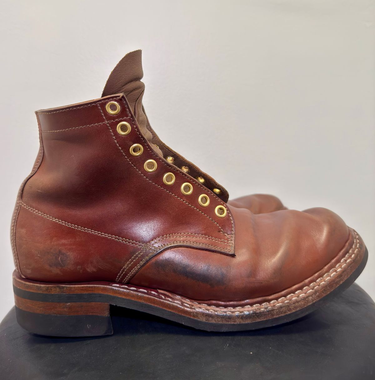 Photo by pillar13 on November 1, 2025 of the Self-Made Derby Boot in Maryam Macchiato TPR Horsebutt.