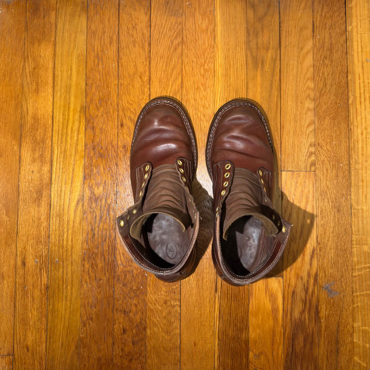 Photo by pillar13 on December 3, 2025 of the Self-Made Derby Boot in Maryam Macchiato TPR Horsebutt.