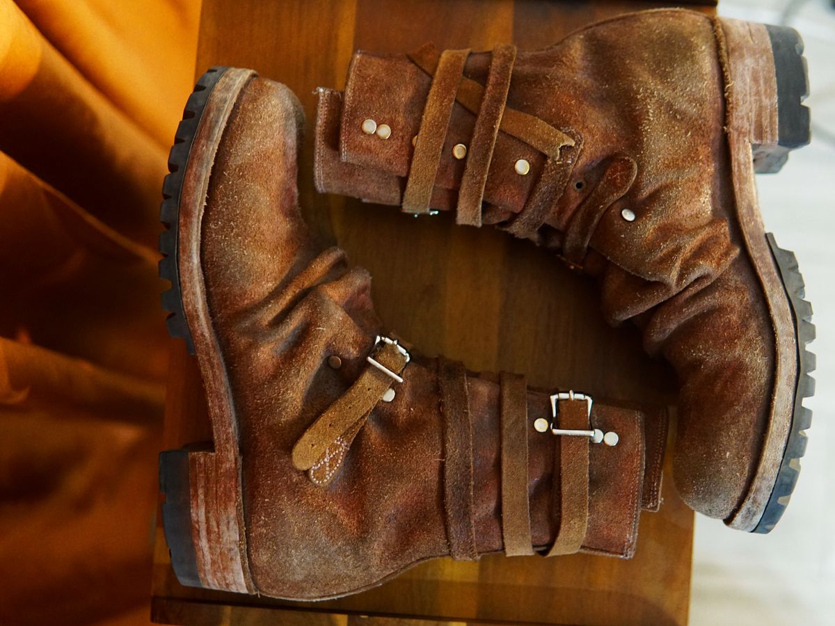 Photo by tekufu on February 5, 2025 of the Thomas Benjamin 008 in Hand-Dyed veg Tan Leather.
