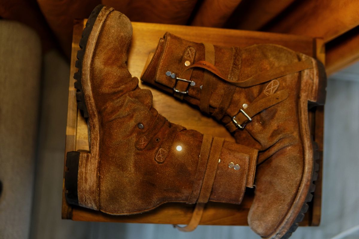 Photo by tekufu on March 6, 2025 of the Thomas Benjamin 008 in Hand-Dyed veg Tan Leather.