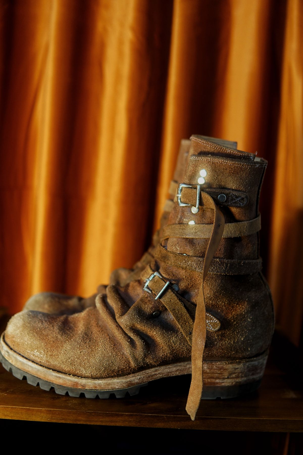 Photo by tekufu on March 6, 2025 of the Thomas Benjamin 008 in Hand-Dyed veg Tan Leather.