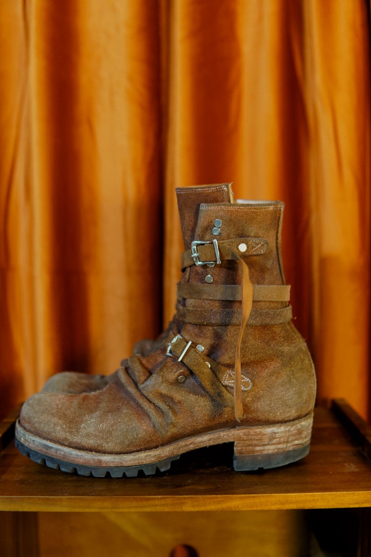 Photo by tekufu on April 2, 2025 of the Thomas Benjamin 008 in Hand-Dyed veg Tan Leather.