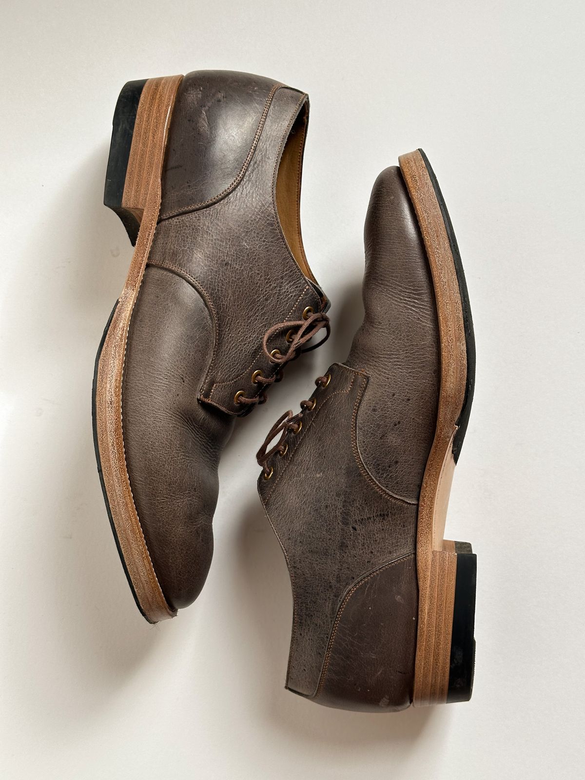 Photo by storybook.oak on November 3, 2025 of the Iron Boots TCO Shoe in C.F. Stead Cloudburst Waxed Kudu.