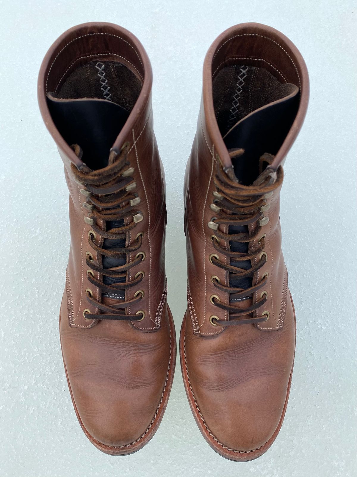 Photo by storybook.oak on January 2, 2023 of the Onderhoud SVC02 Packer Boot in Horween Natural Chromexcel.