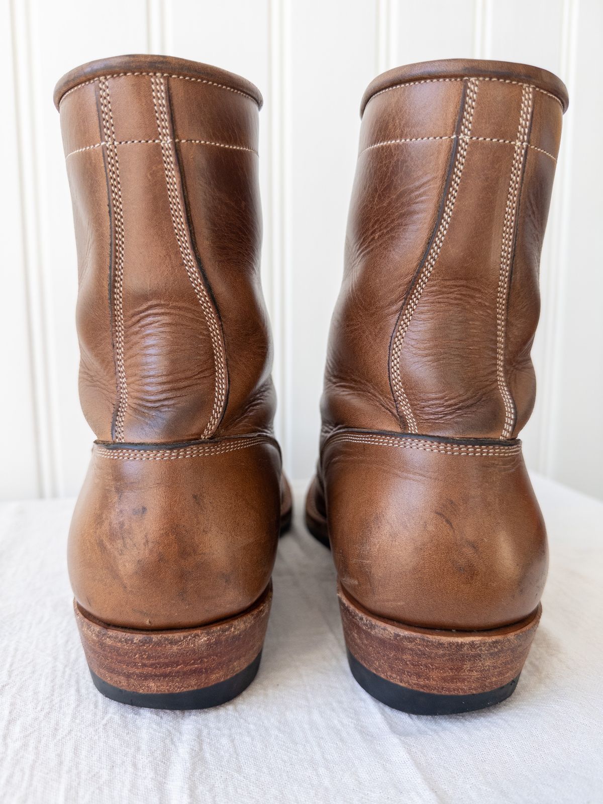 Photo by storybook.oak on March 1, 2023 of the Onderhoud SVC02 Packer Boot in Horween Natural Chromexcel.