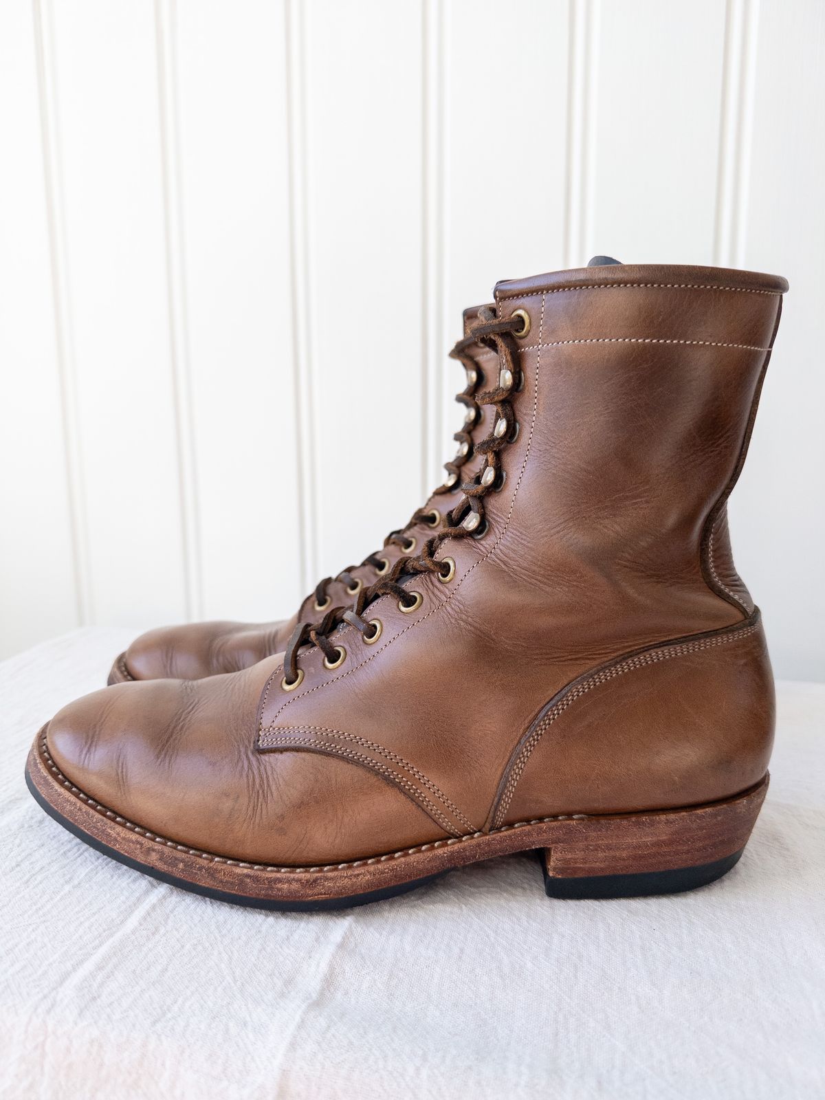 Photo by storybook.oak on March 1, 2023 of the Onderhoud SVC02 Packer Boot in Horween Natural Chromexcel.