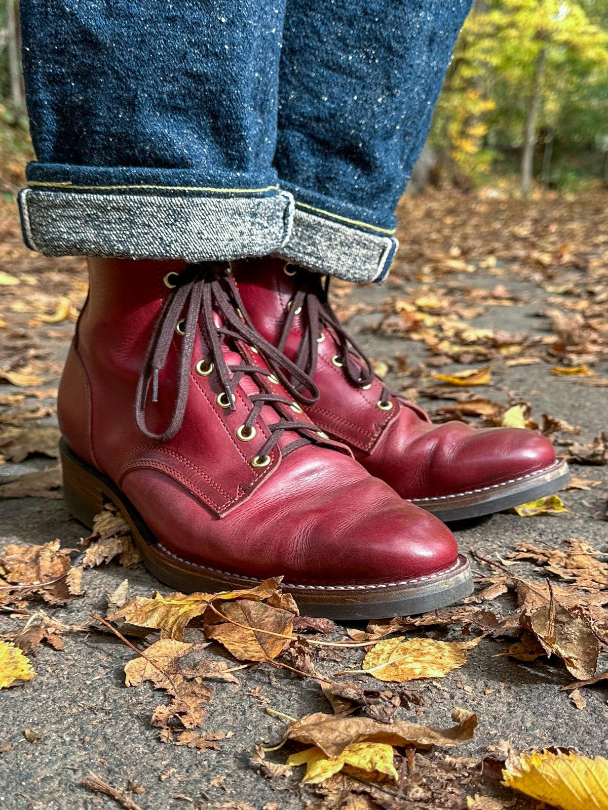 Photo by storybook.oak on November 4, 2023 of the Jack & White Brothers Letterman ZERO in Badalassi Carlo Mosto Minerva Liscio.