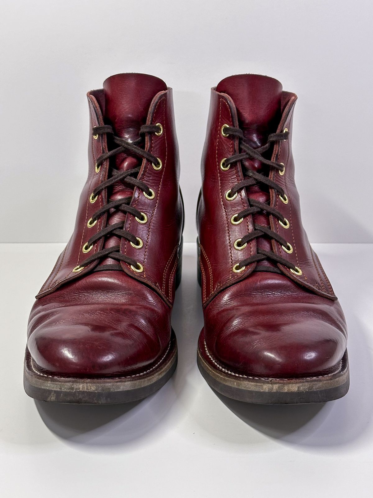 Photo by storybook.oak on January 3, 2024 of the Jack & White Brothers Letterman ZERO in Badalassi Carlo Mosto Minerva Liscio.