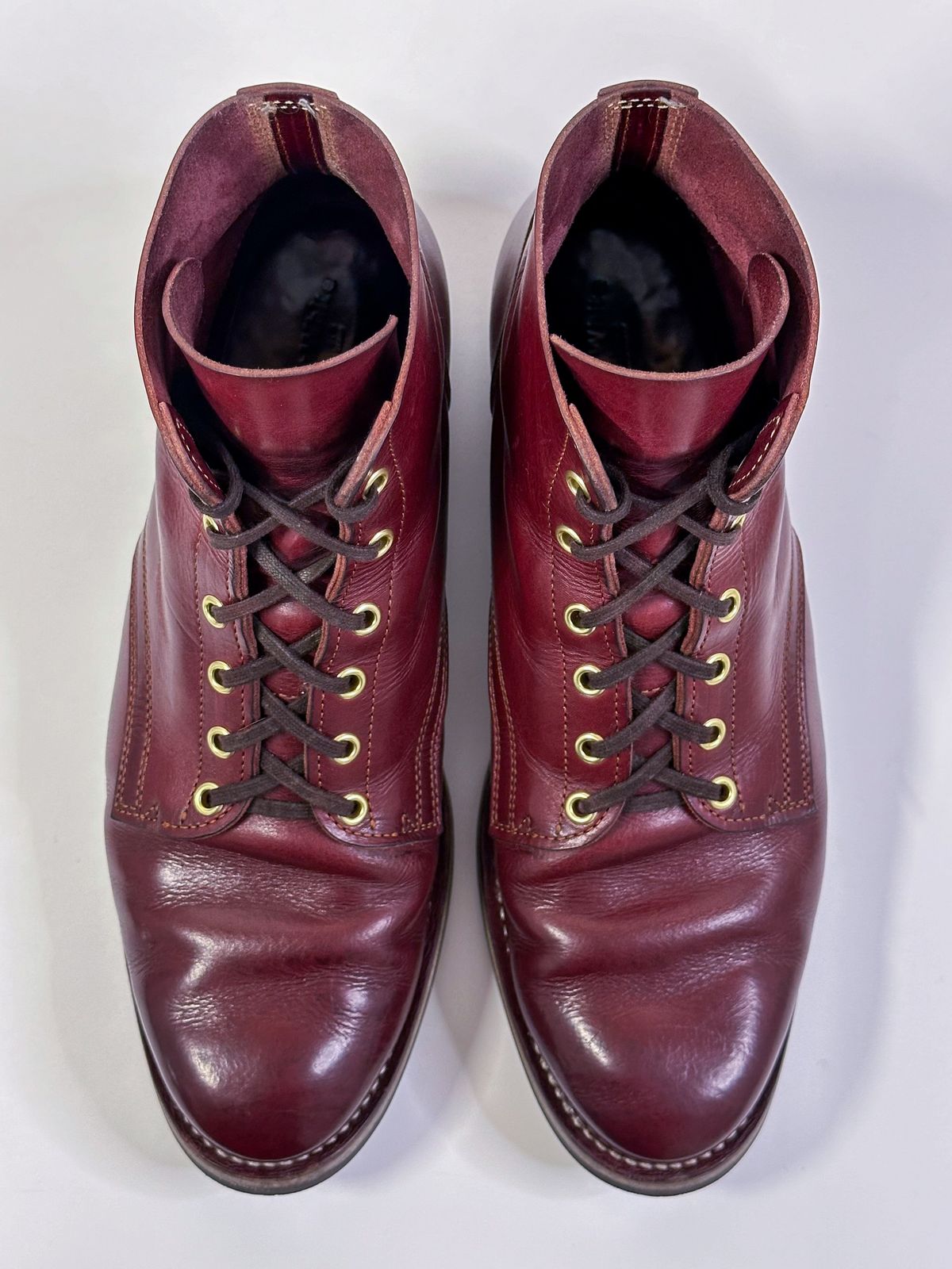 Photo by storybook.oak on March 5, 2024 of the Jack & White Brothers Letterman ZERO in Badalassi Carlo Mosto Minerva Liscio.
