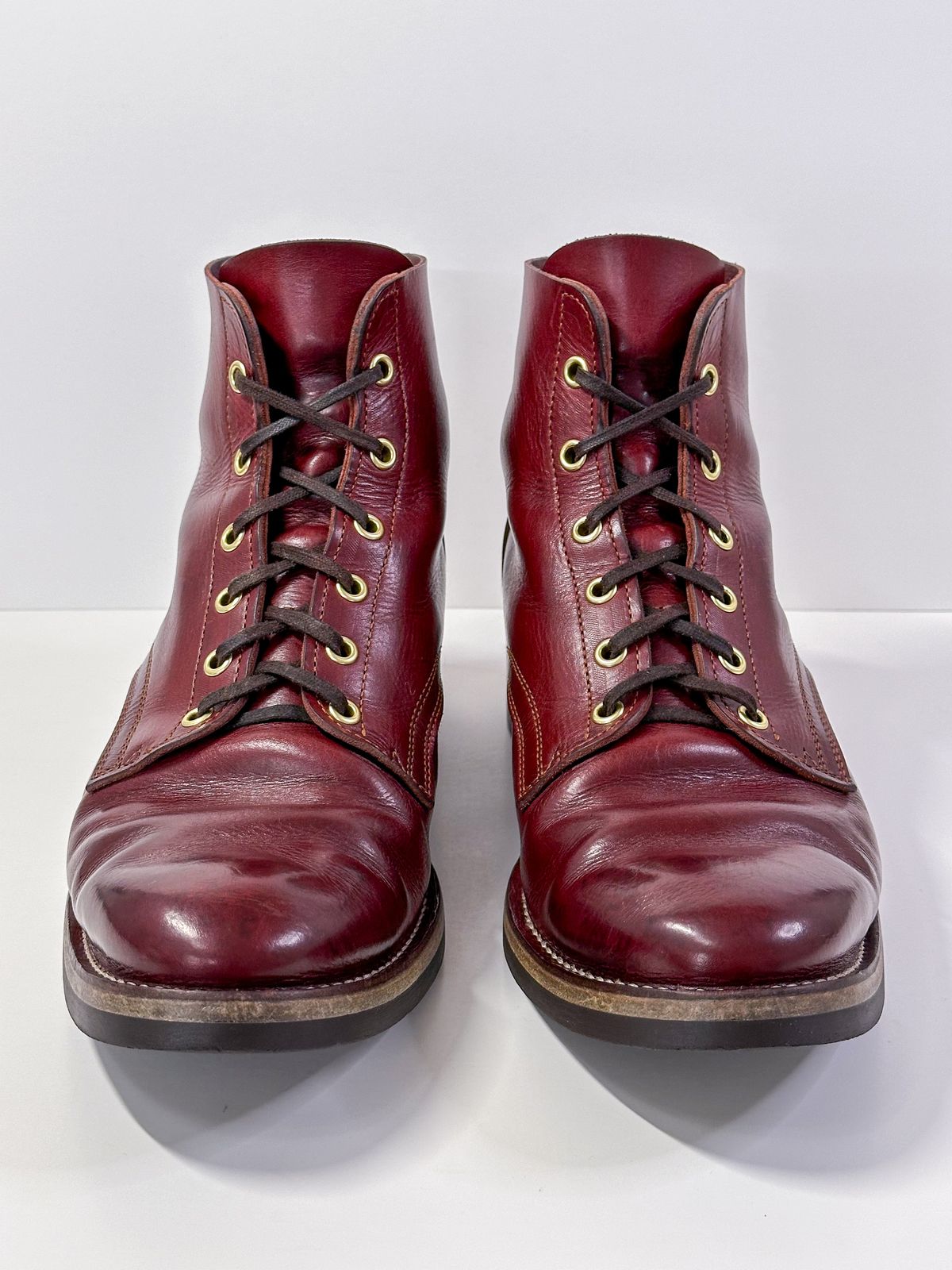 Photo by storybook.oak on April 1, 2024 of the Jack & White Brothers Letterman ZERO in Badalassi Carlo Mosto Minerva Liscio.