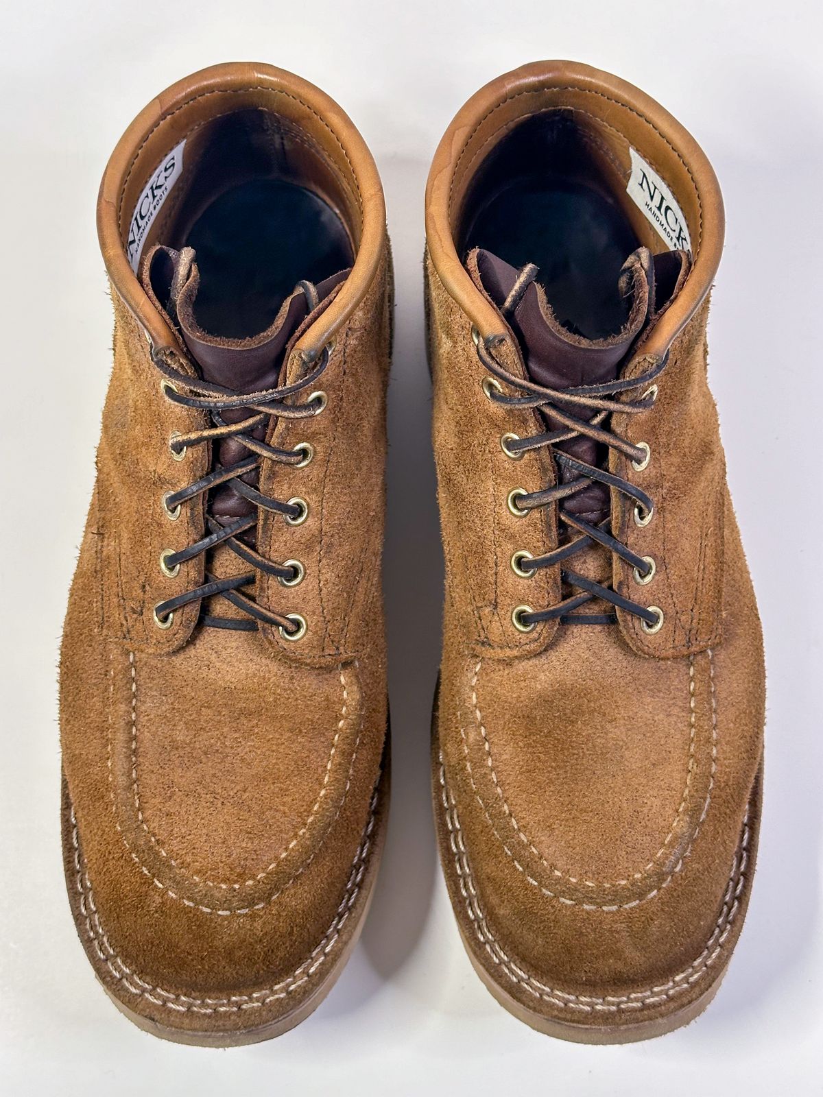 Photo by storybook.oak on February 4, 2024 of the Nicks Aldert Strider Moc Toe in Seidel 1964 Tan Roughout.