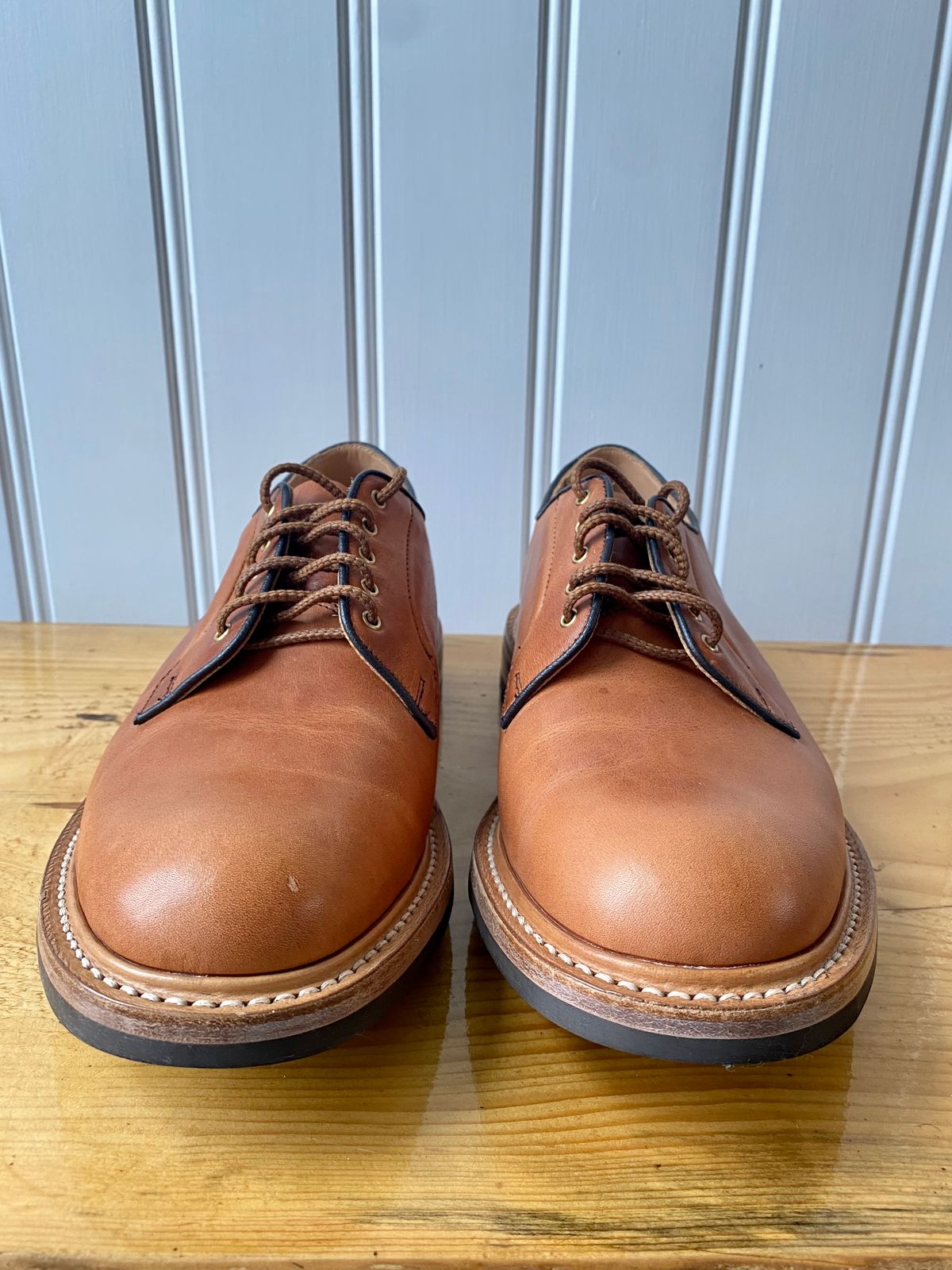 Photo by storybook.oak on October 1, 2022 of the Tricker's Robert Plain Derby Shoe in Horween Natural Dublin.